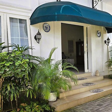 Surokarsan 9 House Yogyakarta Exterior foto