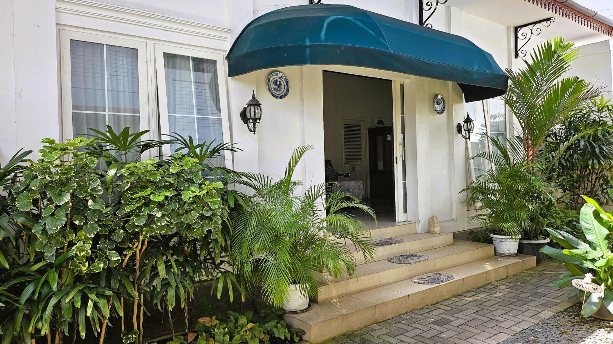 Surokarsan 9 House Yogyakarta Exterior foto